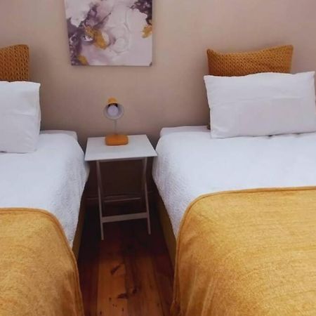 Spacious 1 Bedroom, Self Catering Apartment In Glenwood, دوربان المظهر الخارجي الصورة